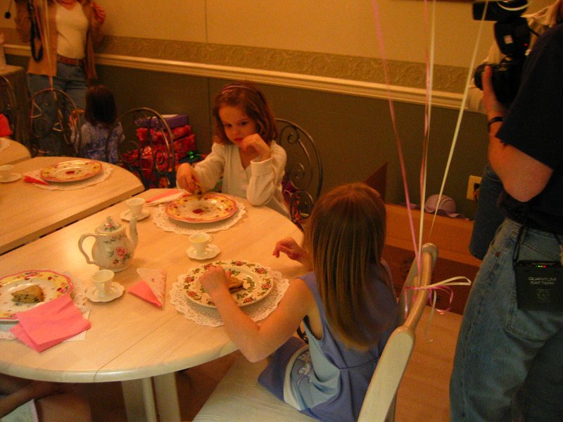 20040320 Caitlin Birthday 10.JPG